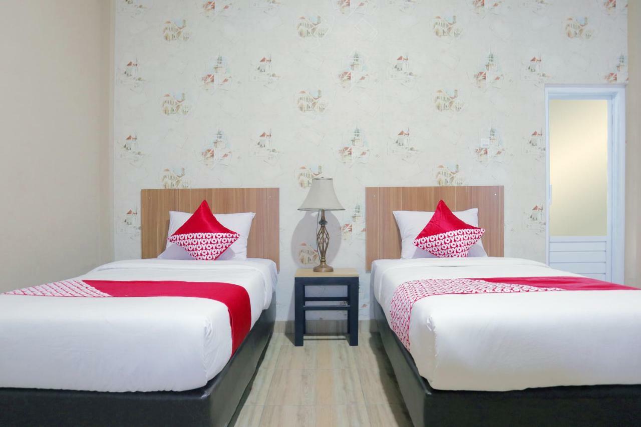 Oyo 1386 Hotel Grand Gabelo Bukittinggi Bagian luar foto