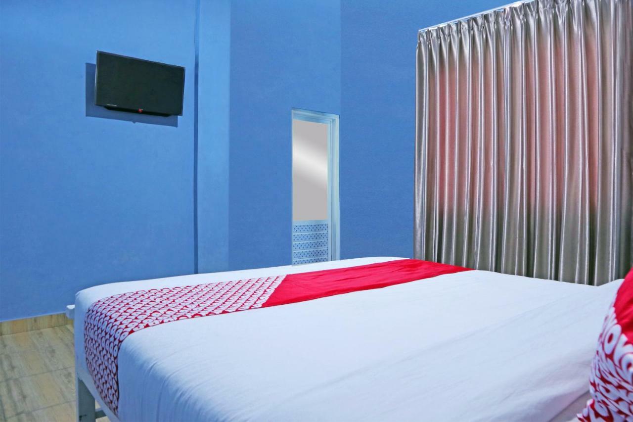 Oyo 1386 Hotel Grand Gabelo Bukittinggi Bagian luar foto
