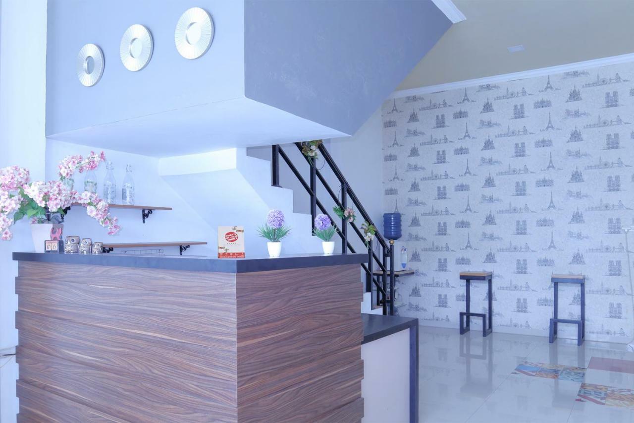 Oyo 1386 Hotel Grand Gabelo Bukittinggi Bagian luar foto